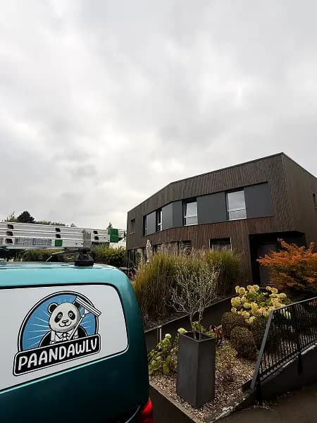 Nettoyage des vitres à Wasquehal, par Paandawlv, Laveur de vitres professionnel