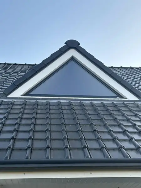 Prestation Nettoyage des vitres en hauteur à Burbure par Paandawlv - laveur de vitres professionnel