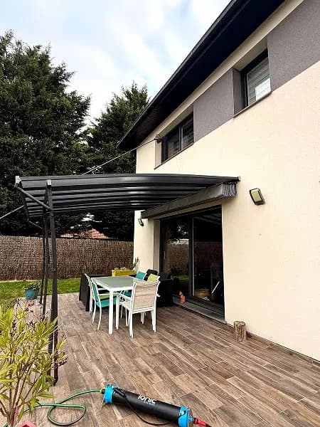 Nettoyage de véranda en vélux à Cysoing, par Paandawlv, Laveur de vitres professionnel