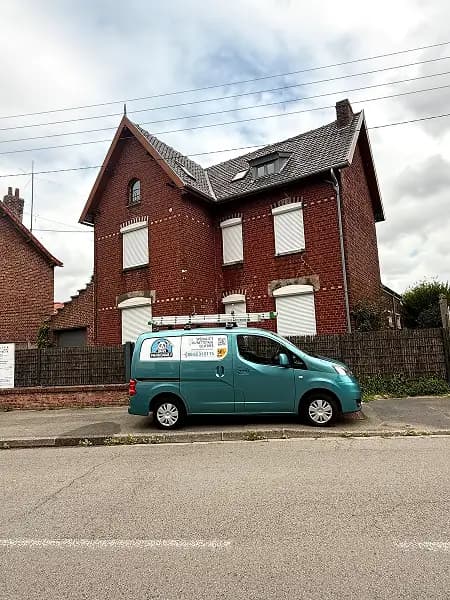 Nettoyage des vitres à Templeuve en Pevèle, par Paandawlv, Laveur de vitres professionnel